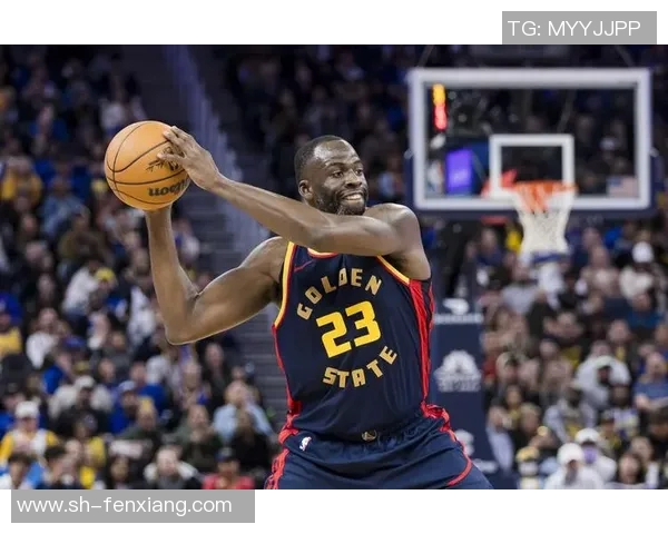 雄鹿队与火箭的激烈对决展现篮球魅力与团队精神的巅峰较量